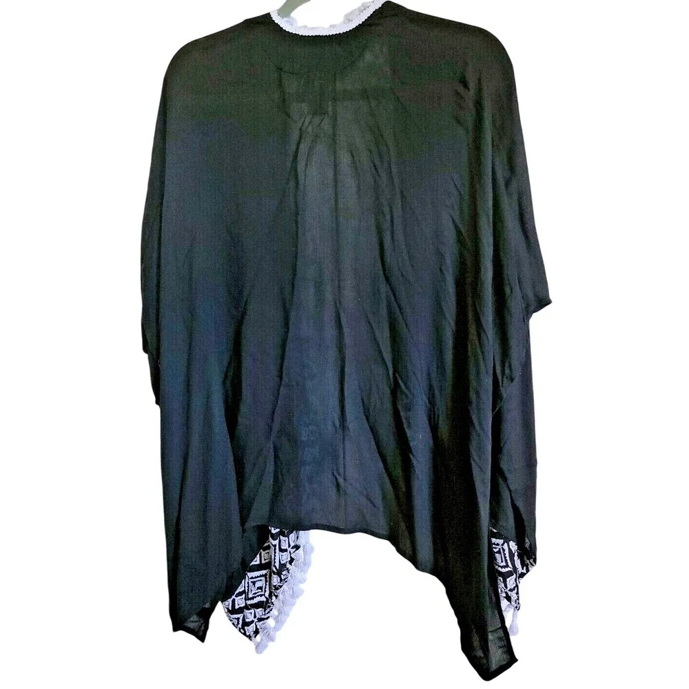 Vince Camuto OS Women Black White Tassel Embroidered Kimono Wrap‎ Cardigan NWT